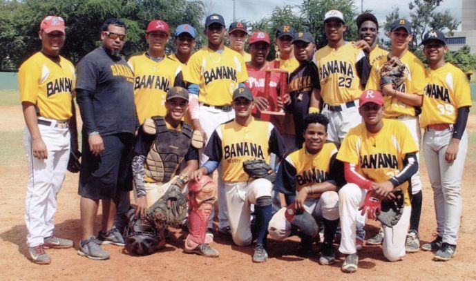 Liga Los Robles campeón torneo béisbol categoría junior en el Distrito Nacional