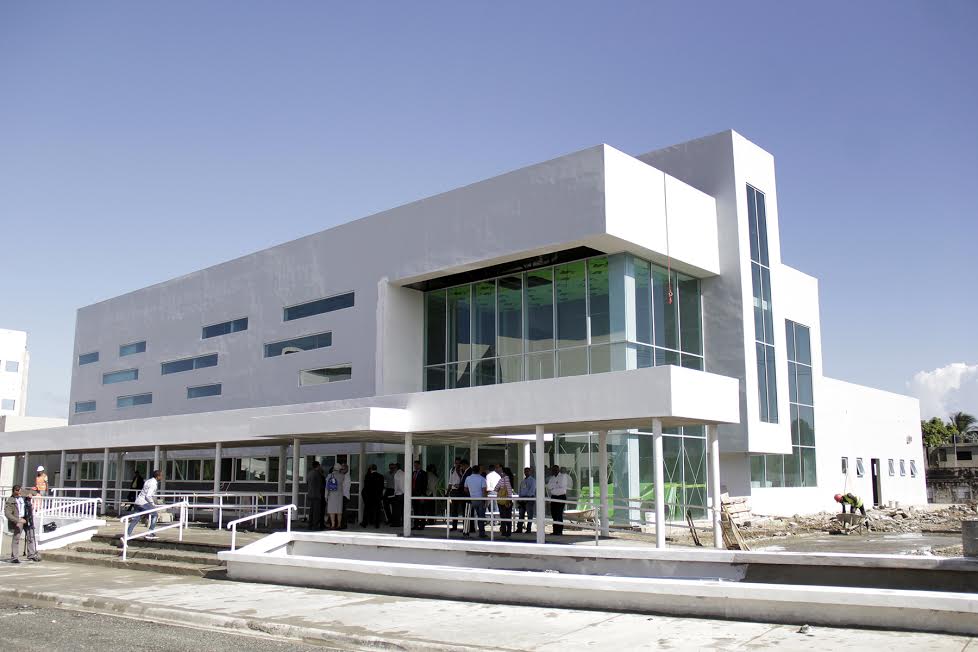 Vicepresidenta supervisa construcción Hemocentro Nacional