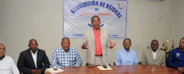 Usarán peloteros cubanos en torneo béisbol doble A del Distrito Nacional