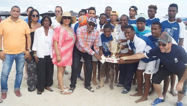 La Romana Campeón del IX Torneo Fútbol Playa 2018  