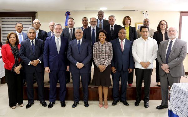 Primera Dama presenta avance montaje de Olimpiadas Especiales a celebrarse en RD