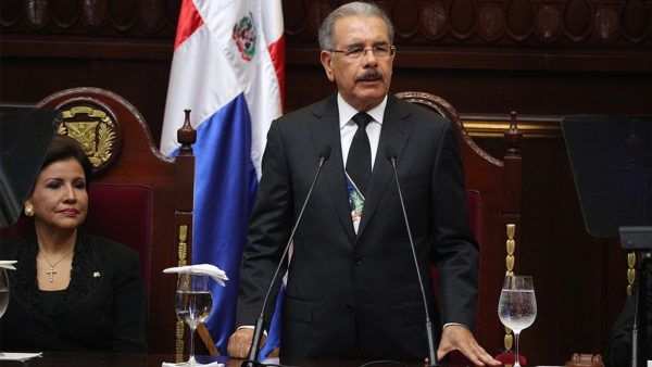 Danilo trabaja siete días a la semana para hacer realidad el sueño de los dominicanos