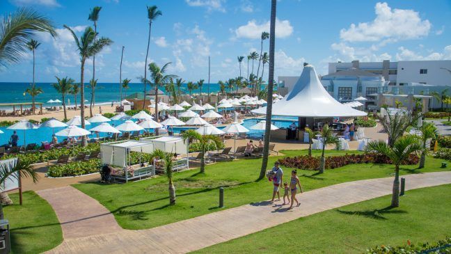 Turismo va bien! RD recibe 6.2 millones de turistas en 2017; generan más de US$7,200 millones