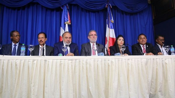 Viviendas dignas para todos; funcionarios del sector rinden cuentas de su gestión en 2017