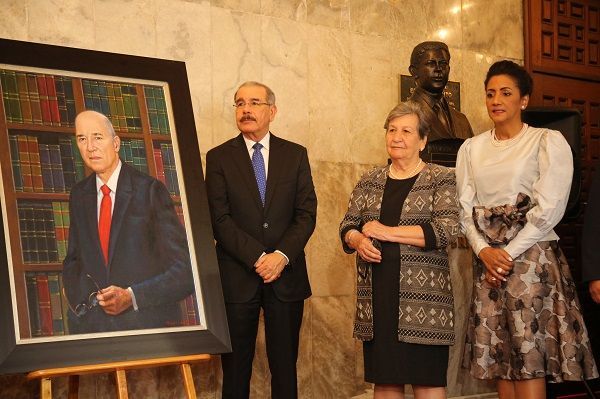 Con lema “El libro arriba”, Danilo Medina encabeza inauguración XXI Feria Internacional del Libro