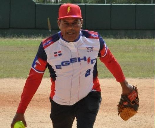 lideran sus grupos en softbol gubernamental