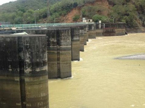 Comenzarón esta mañana y de forma gradual a sacarle agua a las presas de Valesia, Jigüey y el Embalse de Las Barías