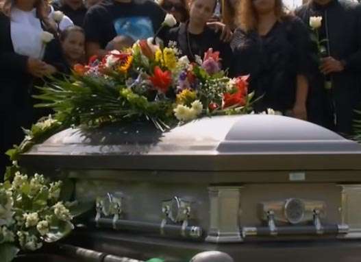 Entierran a dominicano “mandado a matar” por su novia dos semanas después del asesinato
