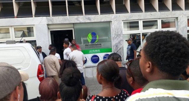Degüellan empleada de joyería de la Ciudad Colonial en un asalto