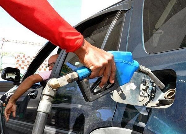 Combustibles bajan entre RD$1.00 y RD$4.00