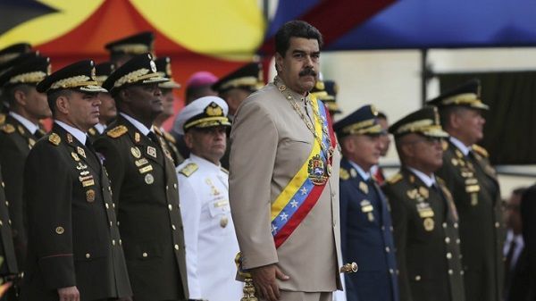 Maduro viaja a toma posesión de par Turquía