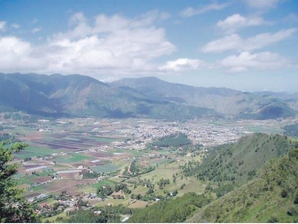 Ministerio promete ayuda a agricultores