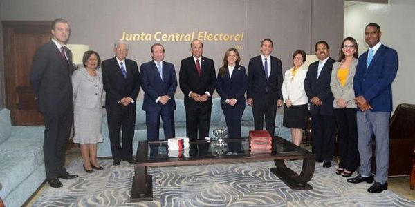 PRM pide dar prioridad a reforma Ley Electoral