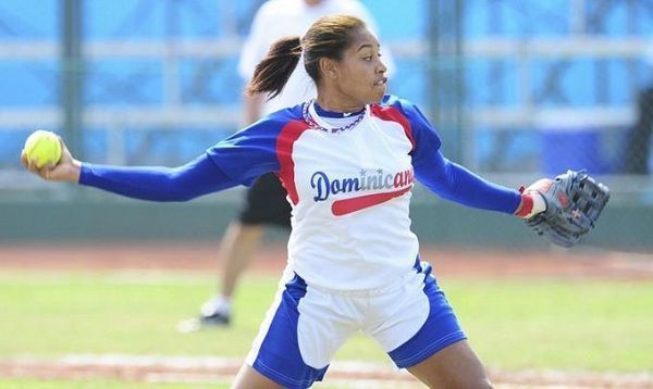 Softbol presenta su selección femenina