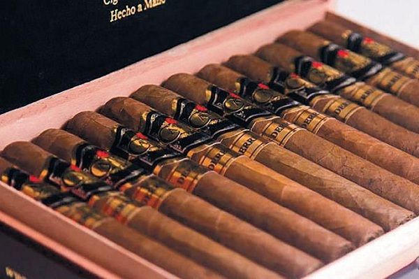 China anuncia comprará tabaco dominicano
