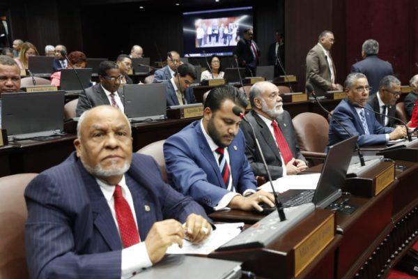 Diputados aprueban en dos lecturas consecutivas proyecto ley de Partidos