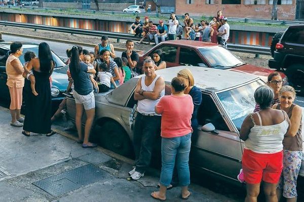 Terremoto de 7.3 sacude Venezuela