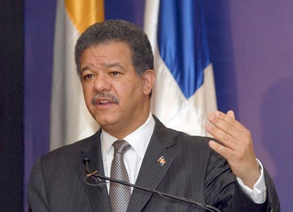 Leonel fustiga al PRM y PRSC por Ley de Partidos