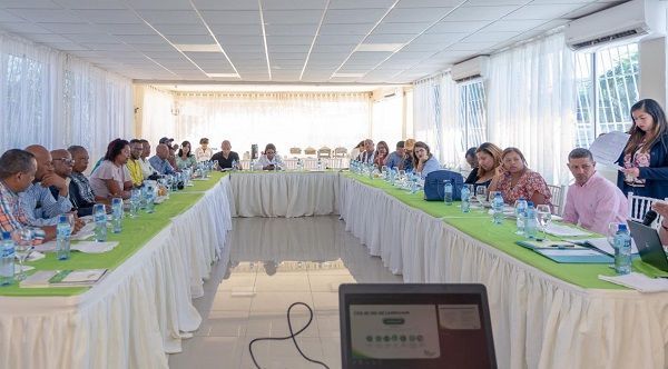 442 comunicadores han sido capacitados en materia impositiva