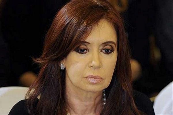 Fijan juicio contra Cristina Fernández