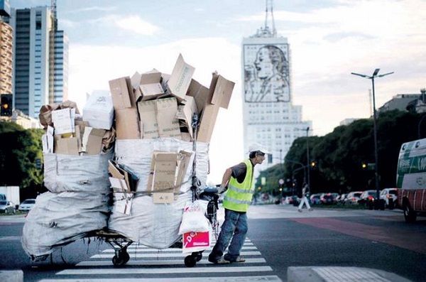 Aumenta a un 27.3% la pobreza en Argentina