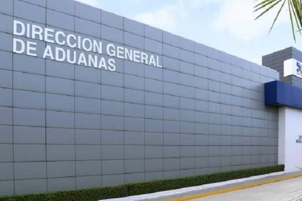 Aduanas incauta 18 paquetes de marihuana en tanque «mudancera»