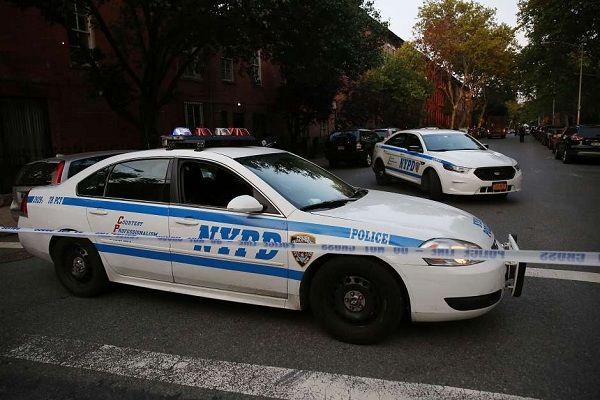 Niño muere lanzado al vacío por su hermano mayor en edificio de Brooklyn