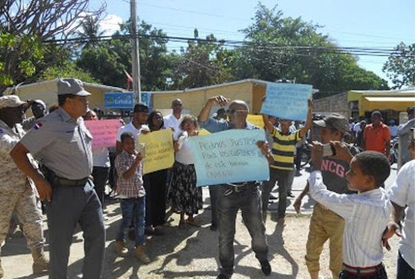 Apresan haitianos asesinaron pareja de esposos en Pedernales