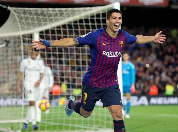 Con tripleta de Suárez, Barcelona golea al Real Madrid
