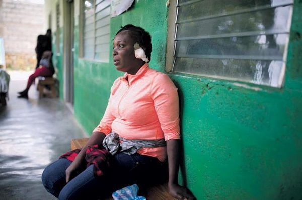 Haitianos, en pánico, no quieren dormir bajo techo