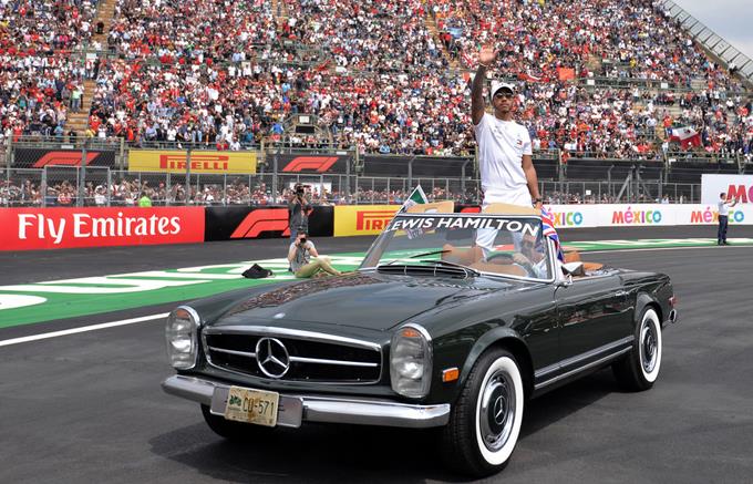 Lewis Hamilton asegura corona en México e iguala a Fangio