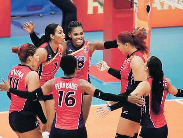 Voleibol femenino gana primero en el Mundial