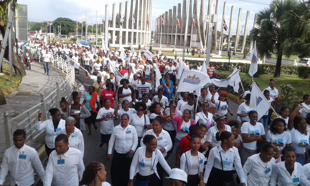 Los manifestarnte pidieron a las autoridedes gobernar apegado a los valores