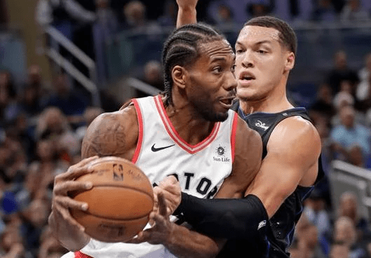 Green decide para Raptors, Portland vence a los Knicks