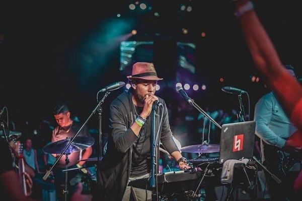 Juventud emergente en el mundo de la música local