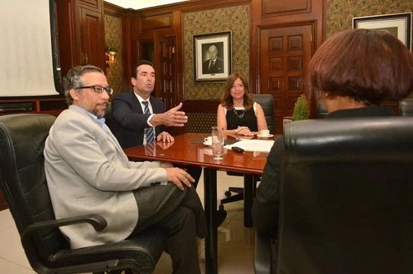 Negocios: firma trae sotfware de inteligencia artificial