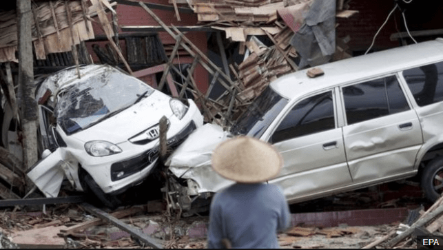 Tsunami en Indonesia: cómo un volcán puede generar una ola mortal
