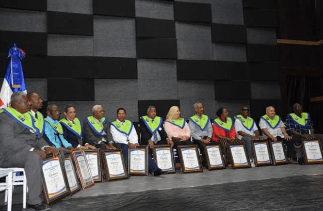 Exaltan glorias de provincia Barahona