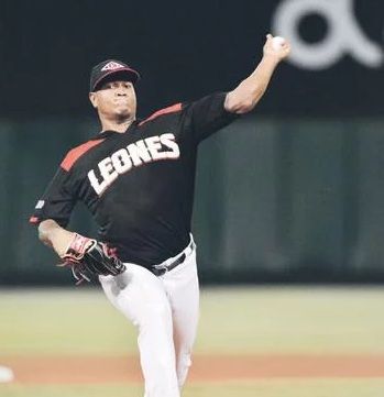 Enny Romero se despide con otra joya monticular