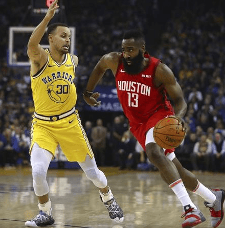 Harden fue decisivo en el triunfo de los Rockets