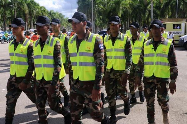 Desplegarán personal para asistir a los viajeros