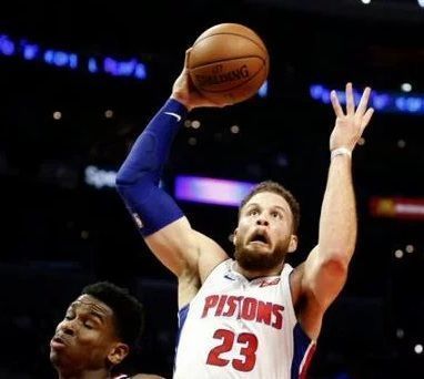 Blake Griffin anota 44 puntos en su regreso a los Angeles