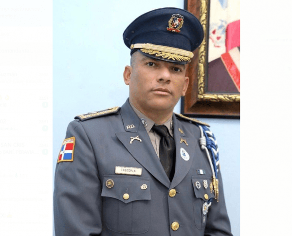 Coronel Oscar Tejeda reconocido como ejemplo a seguir por la comunidad