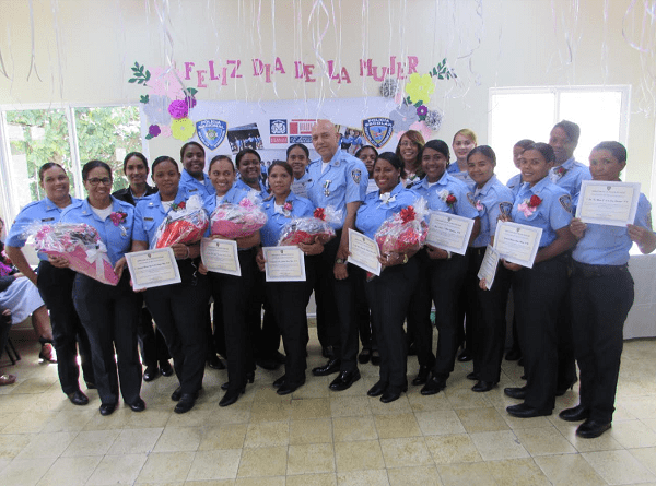 Policía Escolar celebra por todo lo alto Día Internacional de la Mujer