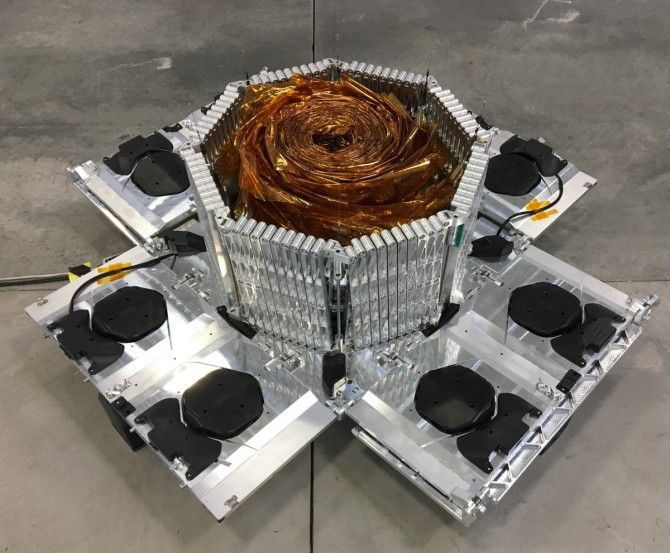 Lanzado el satélite R3D2