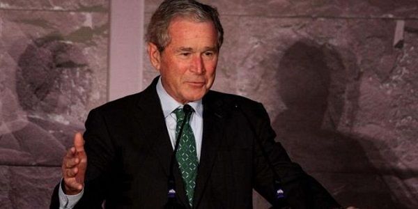 George W. Bush afirma que «la inmigración es una bendición y una fortaleza»