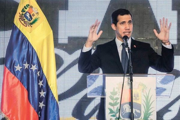 Inhabilitan a Guaidó para ejercer cargos públicos