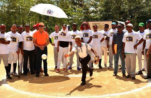 Triunfo de  Bayaguana y La Romana, marca inicio de Torneo Playero Rubén Toyota