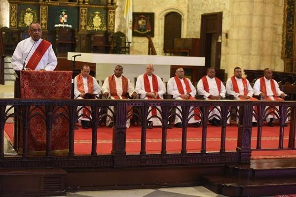 A los curas no les bajaron líneas para sus sermones