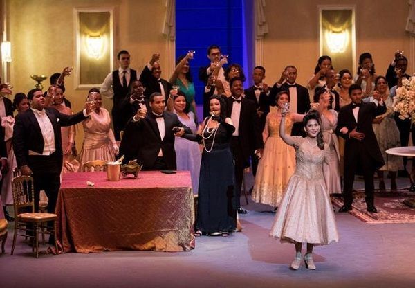 Una novela cantada y contada en su máximo esplendor